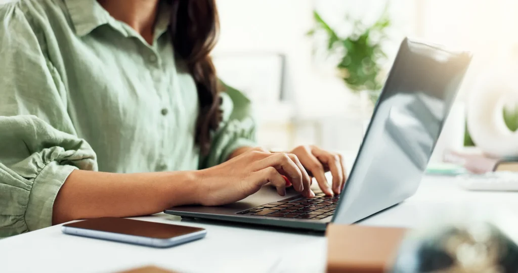 Altijd verbonden met betrouwbaar zakelijk internet voor het MKB